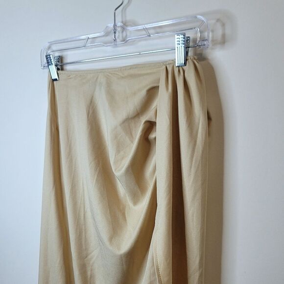PrettyLittleThing Cream Midi Maxi Skirt Size 4 - Picture 2 of 10